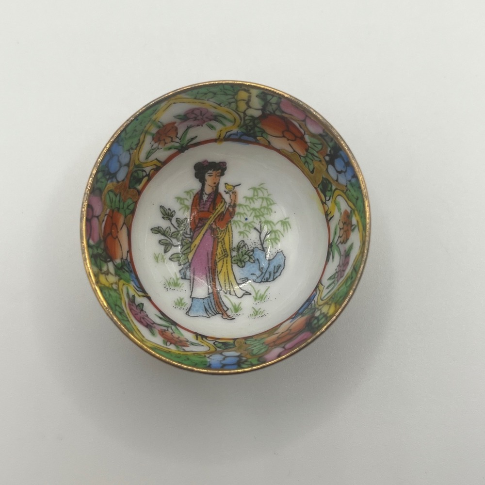 Vintage Chinese Porcelain Salt Cellar Mini Bowl Geisha Millefleur Gold Gilt 2"
